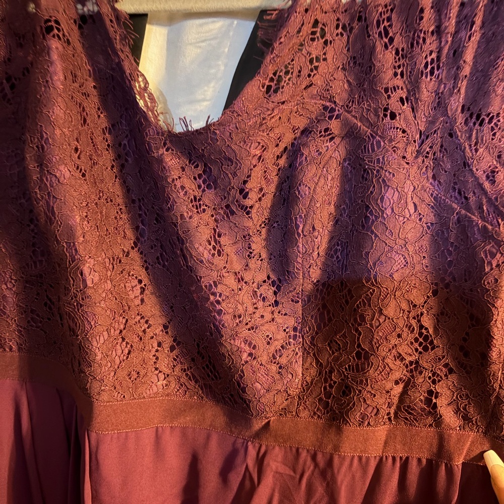 City chic Elegant Burgundy kinda plumish  Lace Dress size L/20 worn 1 for 2 hrs